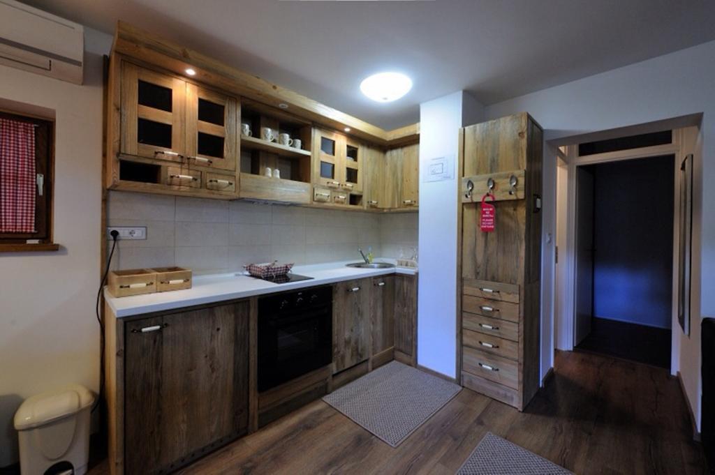 Apartment Drvena Kuca Mreznica Gornji Zvečaj Zimmer foto